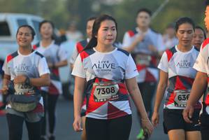 BIB: 7205, 7308
                            <button type="button" onclick="openModal(6413433)" class="btn btn-primary btn-sm float-right btn-popup" data-toggle="modal" data-target=".modal-high-quality">
                        <i class="fas fa-shopping-cart"></i> Add to Cart
                    </button>
                                            <button type="button" onclick="isThisMe(6413433, true)" class="btn btn-success btn-sm float-right btn-popup btn-isme hidden" data-toggle="tooltip" data-placement="bottom" title="นี่คือรูปของคุณใช่ไหม คลิกที่นี่เพื่อเอาเข้าอัลบั้ม">
                        <i class="fas fa-plus"></i> Add to album
                    </button>
                    <button type="button" onclick="isThisMe(6413433, false)" class="btn btn-warning btn-sm float-right btn-popup btn-isnotme hidden">
                        <i class="fas fa-ban"></i> Remove from album
                    </button>