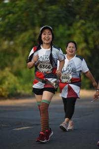 BIB: 6366, 6550
                            <button type="button" onclick="openModal(6387190)" class="btn btn-primary btn-sm float-right btn-popup" data-toggle="modal" data-target=".modal-high-quality">
                        <i class="fas fa-shopping-cart"></i> Add to Cart
                    </button>
                                            <button type="button" onclick="isThisMe(6387190, true)" class="btn btn-success btn-sm float-right btn-popup btn-isme hidden" data-toggle="tooltip" data-placement="bottom" title="นี่คือรูปของคุณใช่ไหม คลิกที่นี่เพื่อเอาเข้าอัลบั้ม">
                        <i class="fas fa-plus"></i> Add to album
                    </button>
                    <button type="button" onclick="isThisMe(6387190, false)" class="btn btn-warning btn-sm float-right btn-popup btn-isnotme hidden">
                        <i class="fas fa-ban"></i> Remove from album
                    </button>