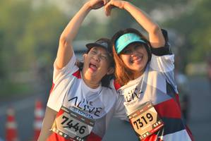 BIB: 7446, 7319
                            <button type="button" onclick="openModal(6416053)" class="btn btn-primary btn-sm float-right btn-popup" data-toggle="modal" data-target=".modal-high-quality">
                        <i class="fas fa-shopping-cart"></i> Add to Cart
                    </button>
                                            <button type="button" onclick="isThisMe(6416053, true)" class="btn btn-success btn-sm float-right btn-popup btn-isme hidden" data-toggle="tooltip" data-placement="bottom" title="นี่คือรูปของคุณใช่ไหม คลิกที่นี่เพื่อเอาเข้าอัลบั้ม">
                        <i class="fas fa-plus"></i> Add to album
                    </button>
                    <button type="button" onclick="isThisMe(6416053, false)" class="btn btn-warning btn-sm float-right btn-popup btn-isnotme hidden">
                        <i class="fas fa-ban"></i> Remove from album
                    </button>