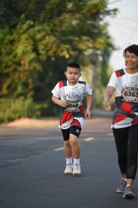 BIB: 6363, 3048
                            <button type="button" onclick="openModal(6386583)" class="btn btn-primary btn-sm float-right btn-popup" data-toggle="modal" data-target=".modal-high-quality">
                        <i class="fas fa-shopping-cart"></i> Add to Cart
                    </button>
                                            <button type="button" onclick="isThisMe(6386583, true)" class="btn btn-success btn-sm float-right btn-popup btn-isme hidden" data-toggle="tooltip" data-placement="bottom" title="นี่คือรูปของคุณใช่ไหม คลิกที่นี่เพื่อเอาเข้าอัลบั้ม">
                        <i class="fas fa-plus"></i> Add to album
                    </button>
                    <button type="button" onclick="isThisMe(6386583, false)" class="btn btn-warning btn-sm float-right btn-popup btn-isnotme hidden">
                        <i class="fas fa-ban"></i> Remove from album
                    </button>