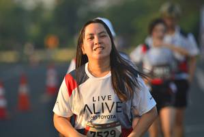 BIB: 7529
                            <button type="button" onclick="openModal(6416999)" class="btn btn-primary btn-sm float-right btn-popup" data-toggle="modal" data-target=".modal-high-quality">
                        <i class="fas fa-shopping-cart"></i> Add to Cart
                    </button>
                                            <button type="button" onclick="isThisMe(6416999, true)" class="btn btn-success btn-sm float-right btn-popup btn-isme hidden" data-toggle="tooltip" data-placement="bottom" title="นี่คือรูปของคุณใช่ไหม คลิกที่นี่เพื่อเอาเข้าอัลบั้ม">
                        <i class="fas fa-plus"></i> Add to album
                    </button>
                    <button type="button" onclick="isThisMe(6416999, false)" class="btn btn-warning btn-sm float-right btn-popup btn-isnotme hidden">
                        <i class="fas fa-ban"></i> Remove from album
                    </button>