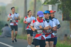 BIB: 3072, 3127, 2015
                            <button type="button" onclick="openModal(6403097)" class="btn btn-primary btn-sm float-right btn-popup" data-toggle="modal" data-target=".modal-high-quality">
                        <i class="fas fa-shopping-cart"></i> Add to Cart
                    </button>
                                            <button type="button" onclick="isThisMe(6403097, true)" class="btn btn-success btn-sm float-right btn-popup btn-isme hidden" data-toggle="tooltip" data-placement="bottom" title="นี่คือรูปของคุณใช่ไหม คลิกที่นี่เพื่อเอาเข้าอัลบั้ม">
                        <i class="fas fa-plus"></i> Add to album
                    </button>
                    <button type="button" onclick="isThisMe(6403097, false)" class="btn btn-warning btn-sm float-right btn-popup btn-isnotme hidden">
                        <i class="fas fa-ban"></i> Remove from album
                    </button>