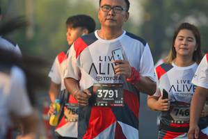 BIB: 3791, 128, 766, 746
                            <button type="button" onclick="openModal(6414484)" class="btn btn-primary btn-sm float-right btn-popup" data-toggle="modal" data-target=".modal-high-quality">
                        <i class="fas fa-shopping-cart"></i> Add to Cart
                    </button>
                                            <button type="button" onclick="isThisMe(6414484, true)" class="btn btn-success btn-sm float-right btn-popup btn-isme hidden" data-toggle="tooltip" data-placement="bottom" title="นี่คือรูปของคุณใช่ไหม คลิกที่นี่เพื่อเอาเข้าอัลบั้ม">
                        <i class="fas fa-plus"></i> Add to album
                    </button>
                    <button type="button" onclick="isThisMe(6414484, false)" class="btn btn-warning btn-sm float-right btn-popup btn-isnotme hidden">
                        <i class="fas fa-ban"></i> Remove from album
                    </button>