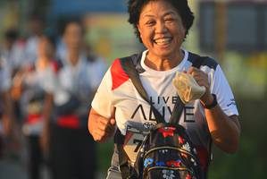 BIB: 
                            <button type="button" onclick="openModal(6404833)" class="btn btn-primary btn-sm float-right btn-popup" data-toggle="modal" data-target=".modal-high-quality">
                        <i class="fas fa-shopping-cart"></i> Add to Cart
                    </button>
                                            <button type="button" onclick="isThisMe(6404833, true)" class="btn btn-success btn-sm float-right btn-popup btn-isme hidden" data-toggle="tooltip" data-placement="bottom" title="นี่คือรูปของคุณใช่ไหม คลิกที่นี่เพื่อเอาเข้าอัลบั้ม">
                        <i class="fas fa-plus"></i> Add to album
                    </button>
                    <button type="button" onclick="isThisMe(6404833, false)" class="btn btn-warning btn-sm float-right btn-popup btn-isnotme hidden">
                        <i class="fas fa-ban"></i> Remove from album
                    </button>