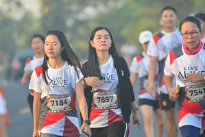 BIB: 7184, 7897, 7541
                            <button type="button" onclick="openModal(6414869)" class="btn btn-primary btn-sm float-right btn-popup" data-toggle="modal" data-target=".modal-high-quality">
                        <i class="fas fa-shopping-cart"></i> Add to Cart
                    </button>
                                            <button type="button" onclick="isThisMe(6414869, true)" class="btn btn-success btn-sm float-right btn-popup btn-isme hidden" data-toggle="tooltip" data-placement="bottom" title="นี่คือรูปของคุณใช่ไหม คลิกที่นี่เพื่อเอาเข้าอัลบั้ม">
                        <i class="fas fa-plus"></i> Add to album
                    </button>
                    <button type="button" onclick="isThisMe(6414869, false)" class="btn btn-warning btn-sm float-right btn-popup btn-isnotme hidden">
                        <i class="fas fa-ban"></i> Remove from album
                    </button>