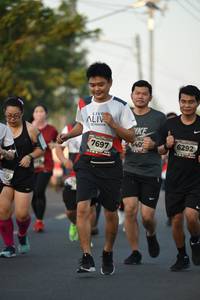 BIB: 6292, 7697, 640
                            <button type="button" onclick="openModal(6382444)" class="btn btn-primary btn-sm float-right btn-popup" data-toggle="modal" data-target=".modal-high-quality">
                        <i class="fas fa-shopping-cart"></i> Add to Cart
                    </button>
                                            <button type="button" onclick="isThisMe(6382444, true)" class="btn btn-success btn-sm float-right btn-popup btn-isme hidden" data-toggle="tooltip" data-placement="bottom" title="นี่คือรูปของคุณใช่ไหม คลิกที่นี่เพื่อเอาเข้าอัลบั้ม">
                        <i class="fas fa-plus"></i> Add to album
                    </button>
                    <button type="button" onclick="isThisMe(6382444, false)" class="btn btn-warning btn-sm float-right btn-popup btn-isnotme hidden">
                        <i class="fas fa-ban"></i> Remove from album
                    </button>