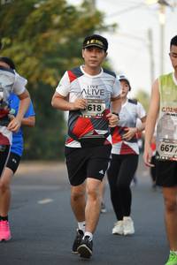 BIB: 618, 6677
                            <button type="button" onclick="openModal(6382602)" class="btn btn-primary btn-sm float-right btn-popup" data-toggle="modal" data-target=".modal-high-quality">
                        <i class="fas fa-shopping-cart"></i> Add to Cart
                    </button>
                                            <button type="button" onclick="isThisMe(6382602, true)" class="btn btn-success btn-sm float-right btn-popup btn-isme hidden" data-toggle="tooltip" data-placement="bottom" title="นี่คือรูปของคุณใช่ไหม คลิกที่นี่เพื่อเอาเข้าอัลบั้ม">
                        <i class="fas fa-plus"></i> Add to album
                    </button>
                    <button type="button" onclick="isThisMe(6382602, false)" class="btn btn-warning btn-sm float-right btn-popup btn-isnotme hidden">
                        <i class="fas fa-ban"></i> Remove from album
                    </button>