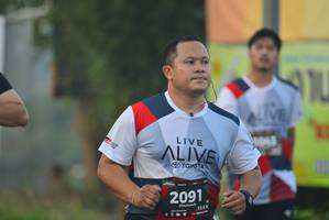 BIB: 2091, 128
                            <button type="button" onclick="openModal(6411883)" class="btn btn-primary btn-sm float-right btn-popup" data-toggle="modal" data-target=".modal-high-quality">
                        <i class="fas fa-shopping-cart"></i> Add to Cart
                    </button>
                                            <button type="button" onclick="isThisMe(6411883, true)" class="btn btn-success btn-sm float-right btn-popup btn-isme hidden" data-toggle="tooltip" data-placement="bottom" title="นี่คือรูปของคุณใช่ไหม คลิกที่นี่เพื่อเอาเข้าอัลบั้ม">
                        <i class="fas fa-plus"></i> Add to album
                    </button>
                    <button type="button" onclick="isThisMe(6411883, false)" class="btn btn-warning btn-sm float-right btn-popup btn-isnotme hidden">
                        <i class="fas fa-ban"></i> Remove from album
                    </button>