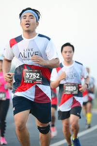 BIB: 3752, 128, 2830
                            <button type="button" onclick="openModal(6453219)" class="btn btn-primary btn-sm float-right btn-popup" data-toggle="modal" data-target=".modal-high-quality">
                        <i class="fas fa-shopping-cart"></i> Add to Cart
                    </button>
                                            <button type="button" onclick="isThisMe(6453219, true)" class="btn btn-success btn-sm float-right btn-popup btn-isme hidden" data-toggle="tooltip" data-placement="bottom" title="นี่คือรูปของคุณใช่ไหม คลิกที่นี่เพื่อเอาเข้าอัลบั้ม">
                        <i class="fas fa-plus"></i> Add to album
                    </button>
                    <button type="button" onclick="isThisMe(6453219, false)" class="btn btn-warning btn-sm float-right btn-popup btn-isnotme hidden">
                        <i class="fas fa-ban"></i> Remove from album
                    </button>