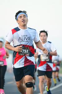 BIB: 3752, 128, 2030, 
                            <button type="button" onclick="openModal(6453212)" class="btn btn-primary btn-sm float-right btn-popup" data-toggle="modal" data-target=".modal-high-quality">
                        <i class="fas fa-shopping-cart"></i> Add to Cart
                    </button>
                                            <button type="button" onclick="isThisMe(6453212, true)" class="btn btn-success btn-sm float-right btn-popup btn-isme hidden" data-toggle="tooltip" data-placement="bottom" title="นี่คือรูปของคุณใช่ไหม คลิกที่นี่เพื่อเอาเข้าอัลบั้ม">
                        <i class="fas fa-plus"></i> Add to album
                    </button>
                    <button type="button" onclick="isThisMe(6453212, false)" class="btn btn-warning btn-sm float-right btn-popup btn-isnotme hidden">
                        <i class="fas fa-ban"></i> Remove from album
                    </button>