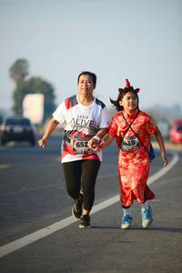 BIB: 6439, 652
                            <button type="button" onclick="openModal(6464932)" class="btn btn-primary btn-sm float-right btn-popup" data-toggle="modal" data-target=".modal-high-quality">
                        <i class="fas fa-shopping-cart"></i> Add to Cart
                    </button>
                                            <button type="button" onclick="isThisMe(6464932, true)" class="btn btn-success btn-sm float-right btn-popup btn-isme hidden" data-toggle="tooltip" data-placement="bottom" title="นี่คือรูปของคุณใช่ไหม คลิกที่นี่เพื่อเอาเข้าอัลบั้ม">
                        <i class="fas fa-plus"></i> Add to album
                    </button>
                    <button type="button" onclick="isThisMe(6464932, false)" class="btn btn-warning btn-sm float-right btn-popup btn-isnotme hidden">
                        <i class="fas fa-ban"></i> Remove from album
                    </button>