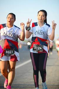 BIB: 3124, 128, 3021, 120
                            <button type="button" onclick="openModal(6464461)" class="btn btn-primary btn-sm float-right btn-popup" data-toggle="modal" data-target=".modal-high-quality">
                        <i class="fas fa-shopping-cart"></i> Add to Cart
                    </button>
                                            <button type="button" onclick="isThisMe(6464461, true)" class="btn btn-success btn-sm float-right btn-popup btn-isme hidden" data-toggle="tooltip" data-placement="bottom" title="นี่คือรูปของคุณใช่ไหม คลิกที่นี่เพื่อเอาเข้าอัลบั้ม">
                        <i class="fas fa-plus"></i> Add to album
                    </button>
                    <button type="button" onclick="isThisMe(6464461, false)" class="btn btn-warning btn-sm float-right btn-popup btn-isnotme hidden">
                        <i class="fas fa-ban"></i> Remove from album
                    </button>