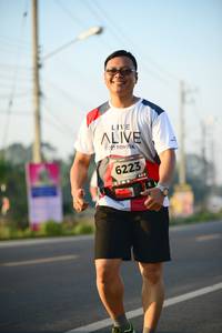 BIB: 6223
                            <button type="button" onclick="openModal(6462003)" class="btn btn-primary btn-sm float-right btn-popup" data-toggle="modal" data-target=".modal-high-quality">
                        <i class="fas fa-shopping-cart"></i> Add to Cart
                    </button>
                                            <button type="button" onclick="isThisMe(6462003, true)" class="btn btn-success btn-sm float-right btn-popup btn-isme hidden" data-toggle="tooltip" data-placement="bottom" title="นี่คือรูปของคุณใช่ไหม คลิกที่นี่เพื่อเอาเข้าอัลบั้ม">
                        <i class="fas fa-plus"></i> Add to album
                    </button>
                    <button type="button" onclick="isThisMe(6462003, false)" class="btn btn-warning btn-sm float-right btn-popup btn-isnotme hidden">
                        <i class="fas fa-ban"></i> Remove from album
                    </button>