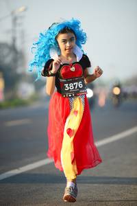 BIB: 3876, 128
                            <button type="button" onclick="openModal(6462455)" class="btn btn-primary btn-sm float-right btn-popup" data-toggle="modal" data-target=".modal-high-quality">
                        <i class="fas fa-shopping-cart"></i> Add to Cart
                    </button>
                                            <button type="button" onclick="isThisMe(6462455, true)" class="btn btn-success btn-sm float-right btn-popup btn-isme hidden" data-toggle="tooltip" data-placement="bottom" title="นี่คือรูปของคุณใช่ไหม คลิกที่นี่เพื่อเอาเข้าอัลบั้ม">
                        <i class="fas fa-plus"></i> Add to album
                    </button>
                    <button type="button" onclick="isThisMe(6462455, false)" class="btn btn-warning btn-sm float-right btn-popup btn-isnotme hidden">
                        <i class="fas fa-ban"></i> Remove from album
                    </button>