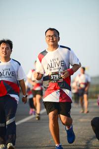 BIB: 3791
                            <button type="button" onclick="openModal(6462016)" class="btn btn-primary btn-sm float-right btn-popup" data-toggle="modal" data-target=".modal-high-quality">
                        <i class="fas fa-shopping-cart"></i> Add to Cart
                    </button>
                                            <button type="button" onclick="isThisMe(6462016, true)" class="btn btn-success btn-sm float-right btn-popup btn-isme hidden" data-toggle="tooltip" data-placement="bottom" title="นี่คือรูปของคุณใช่ไหม คลิกที่นี่เพื่อเอาเข้าอัลบั้ม">
                        <i class="fas fa-plus"></i> Add to album
                    </button>
                    <button type="button" onclick="isThisMe(6462016, false)" class="btn btn-warning btn-sm float-right btn-popup btn-isnotme hidden">
                        <i class="fas fa-ban"></i> Remove from album
                    </button>