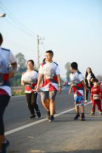 BIB: 7741, 7562, 800
                            <button type="button" onclick="openModal(6462337)" class="btn btn-primary btn-sm float-right btn-popup" data-toggle="modal" data-target=".modal-high-quality">
                        <i class="fas fa-shopping-cart"></i> Add to Cart
                    </button>
                                            <button type="button" onclick="isThisMe(6462337, true)" class="btn btn-success btn-sm float-right btn-popup btn-isme hidden" data-toggle="tooltip" data-placement="bottom" title="นี่คือรูปของคุณใช่ไหม คลิกที่นี่เพื่อเอาเข้าอัลบั้ม">
                        <i class="fas fa-plus"></i> Add to album
                    </button>
                    <button type="button" onclick="isThisMe(6462337, false)" class="btn btn-warning btn-sm float-right btn-popup btn-isnotme hidden">
                        <i class="fas fa-ban"></i> Remove from album
                    </button>