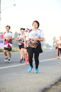 BIB: 214
                            <button type="button" onclick="openModal(6457730)" class="btn btn-primary btn-sm float-right btn-popup" data-toggle="modal" data-target=".modal-high-quality">
                        <i class="fas fa-shopping-cart"></i> Add to Cart
                    </button>
                                            <button type="button" onclick="isThisMe(6457730, true)" class="btn btn-success btn-sm float-right btn-popup btn-isme hidden" data-toggle="tooltip" data-placement="bottom" title="นี่คือรูปของคุณใช่ไหม คลิกที่นี่เพื่อเอาเข้าอัลบั้ม">
                        <i class="fas fa-plus"></i> Add to album
                    </button>
                    <button type="button" onclick="isThisMe(6457730, false)" class="btn btn-warning btn-sm float-right btn-popup btn-isnotme hidden">
                        <i class="fas fa-ban"></i> Remove from album
                    </button>