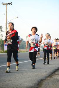 BIB: 7876, 7827, 5495
                            <button type="button" onclick="openModal(6458263)" class="btn btn-primary btn-sm float-right btn-popup" data-toggle="modal" data-target=".modal-high-quality">
                        <i class="fas fa-shopping-cart"></i> Add to Cart
                    </button>
                                            <button type="button" onclick="isThisMe(6458263, true)" class="btn btn-success btn-sm float-right btn-popup btn-isme hidden" data-toggle="tooltip" data-placement="bottom" title="นี่คือรูปของคุณใช่ไหม คลิกที่นี่เพื่อเอาเข้าอัลบั้ม">
                        <i class="fas fa-plus"></i> Add to album
                    </button>
                    <button type="button" onclick="isThisMe(6458263, false)" class="btn btn-warning btn-sm float-right btn-popup btn-isnotme hidden">
                        <i class="fas fa-ban"></i> Remove from album
                    </button>