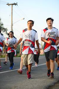 BIB: 7771, 6190
                            <button type="button" onclick="openModal(6458228)" class="btn btn-primary btn-sm float-right btn-popup" data-toggle="modal" data-target=".modal-high-quality">
                        <i class="fas fa-shopping-cart"></i> Add to Cart
                    </button>
                                            <button type="button" onclick="isThisMe(6458228, true)" class="btn btn-success btn-sm float-right btn-popup btn-isme hidden" data-toggle="tooltip" data-placement="bottom" title="นี่คือรูปของคุณใช่ไหม คลิกที่นี่เพื่อเอาเข้าอัลบั้ม">
                        <i class="fas fa-plus"></i> Add to album
                    </button>
                    <button type="button" onclick="isThisMe(6458228, false)" class="btn btn-warning btn-sm float-right btn-popup btn-isnotme hidden">
                        <i class="fas fa-ban"></i> Remove from album
                    </button>