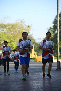 BIB: 2844, 040, 2173
                            <button type="button" onclick="openModal(6465137)" class="btn btn-primary btn-sm float-right btn-popup" data-toggle="modal" data-target=".modal-high-quality">
                        <i class="fas fa-shopping-cart"></i> Add to Cart
                    </button>
                                            <button type="button" onclick="isThisMe(6465137, true)" class="btn btn-success btn-sm float-right btn-popup btn-isme hidden" data-toggle="tooltip" data-placement="bottom" title="นี่คือรูปของคุณใช่ไหม คลิกที่นี่เพื่อเอาเข้าอัลบั้ม">
                        <i class="fas fa-plus"></i> Add to album
                    </button>
                    <button type="button" onclick="isThisMe(6465137, false)" class="btn btn-warning btn-sm float-right btn-popup btn-isnotme hidden">
                        <i class="fas fa-ban"></i> Remove from album
                    </button>