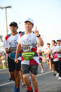 BIB: 6371, 6210
                            <button type="button" onclick="openModal(6458238)" class="btn btn-primary btn-sm float-right btn-popup" data-toggle="modal" data-target=".modal-high-quality">
                        <i class="fas fa-shopping-cart"></i> Add to Cart
                    </button>
                                            <button type="button" onclick="isThisMe(6458238, true)" class="btn btn-success btn-sm float-right btn-popup btn-isme hidden" data-toggle="tooltip" data-placement="bottom" title="นี่คือรูปของคุณใช่ไหม คลิกที่นี่เพื่อเอาเข้าอัลบั้ม">
                        <i class="fas fa-plus"></i> Add to album
                    </button>
                    <button type="button" onclick="isThisMe(6458238, false)" class="btn btn-warning btn-sm float-right btn-popup btn-isnotme hidden">
                        <i class="fas fa-ban"></i> Remove from album
                    </button>