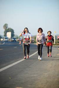 BIB: 626, 9988, 6213
                            <button type="button" onclick="openModal(6464668)" class="btn btn-primary btn-sm float-right btn-popup" data-toggle="modal" data-target=".modal-high-quality">
                        <i class="fas fa-shopping-cart"></i> Add to Cart
                    </button>
                                            <button type="button" onclick="isThisMe(6464668, true)" class="btn btn-success btn-sm float-right btn-popup btn-isme hidden" data-toggle="tooltip" data-placement="bottom" title="นี่คือรูปของคุณใช่ไหม คลิกที่นี่เพื่อเอาเข้าอัลบั้ม">
                        <i class="fas fa-plus"></i> Add to album
                    </button>
                    <button type="button" onclick="isThisMe(6464668, false)" class="btn btn-warning btn-sm float-right btn-popup btn-isnotme hidden">
                        <i class="fas fa-ban"></i> Remove from album
                    </button>