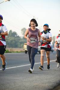 BIB: 6006, 312
                            <button type="button" onclick="openModal(6457391)" class="btn btn-primary btn-sm float-right btn-popup" data-toggle="modal" data-target=".modal-high-quality">
                        <i class="fas fa-shopping-cart"></i> Add to Cart
                    </button>
                                            <button type="button" onclick="isThisMe(6457391, true)" class="btn btn-success btn-sm float-right btn-popup btn-isme hidden" data-toggle="tooltip" data-placement="bottom" title="นี่คือรูปของคุณใช่ไหม คลิกที่นี่เพื่อเอาเข้าอัลบั้ม">
                        <i class="fas fa-plus"></i> Add to album
                    </button>
                    <button type="button" onclick="isThisMe(6457391, false)" class="btn btn-warning btn-sm float-right btn-popup btn-isnotme hidden">
                        <i class="fas fa-ban"></i> Remove from album
                    </button>