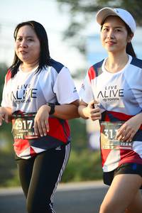 BIB: 2917, 128
                            <button type="button" onclick="openModal(6461909)" class="btn btn-primary btn-sm float-right btn-popup" data-toggle="modal" data-target=".modal-high-quality">
                        <i class="fas fa-shopping-cart"></i> Add to Cart
                    </button>
                                            <button type="button" onclick="isThisMe(6461909, true)" class="btn btn-success btn-sm float-right btn-popup btn-isme hidden" data-toggle="tooltip" data-placement="bottom" title="นี่คือรูปของคุณใช่ไหม คลิกที่นี่เพื่อเอาเข้าอัลบั้ม">
                        <i class="fas fa-plus"></i> Add to album
                    </button>
                    <button type="button" onclick="isThisMe(6461909, false)" class="btn btn-warning btn-sm float-right btn-popup btn-isnotme hidden">
                        <i class="fas fa-ban"></i> Remove from album
                    </button>