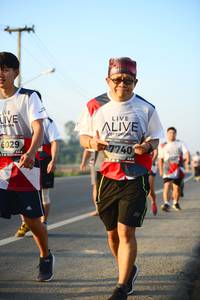 BIB: 6029, 7740
                            <button type="button" onclick="openModal(6461775)" class="btn btn-primary btn-sm float-right btn-popup" data-toggle="modal" data-target=".modal-high-quality">
                        <i class="fas fa-shopping-cart"></i> Add to Cart
                    </button>
                                            <button type="button" onclick="isThisMe(6461775, true)" class="btn btn-success btn-sm float-right btn-popup btn-isme hidden" data-toggle="tooltip" data-placement="bottom" title="นี่คือรูปของคุณใช่ไหม คลิกที่นี่เพื่อเอาเข้าอัลบั้ม">
                        <i class="fas fa-plus"></i> Add to album
                    </button>
                    <button type="button" onclick="isThisMe(6461775, false)" class="btn btn-warning btn-sm float-right btn-popup btn-isnotme hidden">
                        <i class="fas fa-ban"></i> Remove from album
                    </button>