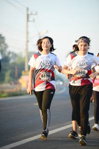 BIB: 388, 6178
                            <button type="button" onclick="openModal(6460023)" class="btn btn-primary btn-sm float-right btn-popup" data-toggle="modal" data-target=".modal-high-quality">
                        <i class="fas fa-shopping-cart"></i> Add to Cart
                    </button>
                                            <button type="button" onclick="isThisMe(6460023, true)" class="btn btn-success btn-sm float-right btn-popup btn-isme hidden" data-toggle="tooltip" data-placement="bottom" title="นี่คือรูปของคุณใช่ไหม คลิกที่นี่เพื่อเอาเข้าอัลบั้ม">
                        <i class="fas fa-plus"></i> Add to album
                    </button>
                    <button type="button" onclick="isThisMe(6460023, false)" class="btn btn-warning btn-sm float-right btn-popup btn-isnotme hidden">
                        <i class="fas fa-ban"></i> Remove from album
                    </button>