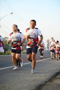 BIB: 2112, 2091
                            <button type="button" onclick="openModal(6458636)" class="btn btn-primary btn-sm float-right btn-popup" data-toggle="modal" data-target=".modal-high-quality">
                        <i class="fas fa-shopping-cart"></i> Add to Cart
                    </button>
                                            <button type="button" onclick="isThisMe(6458636, true)" class="btn btn-success btn-sm float-right btn-popup btn-isme hidden" data-toggle="tooltip" data-placement="bottom" title="นี่คือรูปของคุณใช่ไหม คลิกที่นี่เพื่อเอาเข้าอัลบั้ม">
                        <i class="fas fa-plus"></i> Add to album
                    </button>
                    <button type="button" onclick="isThisMe(6458636, false)" class="btn btn-warning btn-sm float-right btn-popup btn-isnotme hidden">
                        <i class="fas fa-ban"></i> Remove from album
                    </button>