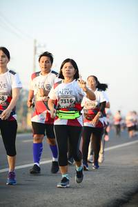 BIB: 7316, 6755
                            <button type="button" onclick="openModal(6459063)" class="btn btn-primary btn-sm float-right btn-popup" data-toggle="modal" data-target=".modal-high-quality">
                        <i class="fas fa-shopping-cart"></i> Add to Cart
                    </button>
                                            <button type="button" onclick="isThisMe(6459063, true)" class="btn btn-success btn-sm float-right btn-popup btn-isme hidden" data-toggle="tooltip" data-placement="bottom" title="นี่คือรูปของคุณใช่ไหม คลิกที่นี่เพื่อเอาเข้าอัลบั้ม">
                        <i class="fas fa-plus"></i> Add to album
                    </button>
                    <button type="button" onclick="isThisMe(6459063, false)" class="btn btn-warning btn-sm float-right btn-popup btn-isnotme hidden">
                        <i class="fas fa-ban"></i> Remove from album
                    </button>