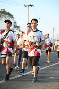 BIB: 693, 748
                            <button type="button" onclick="openModal(6460178)" class="btn btn-primary btn-sm float-right btn-popup" data-toggle="modal" data-target=".modal-high-quality">
                        <i class="fas fa-shopping-cart"></i> Add to Cart
                    </button>
                                            <button type="button" onclick="isThisMe(6460178, true)" class="btn btn-success btn-sm float-right btn-popup btn-isme hidden" data-toggle="tooltip" data-placement="bottom" title="นี่คือรูปของคุณใช่ไหม คลิกที่นี่เพื่อเอาเข้าอัลบั้ม">
                        <i class="fas fa-plus"></i> Add to album
                    </button>
                    <button type="button" onclick="isThisMe(6460178, false)" class="btn btn-warning btn-sm float-right btn-popup btn-isnotme hidden">
                        <i class="fas fa-ban"></i> Remove from album
                    </button>