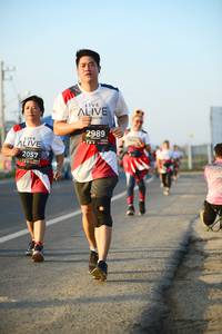 BIB: 2989, 2057
                            <button type="button" onclick="openModal(6461846)" class="btn btn-primary btn-sm float-right btn-popup" data-toggle="modal" data-target=".modal-high-quality">
                        <i class="fas fa-shopping-cart"></i> Add to Cart
                    </button>
                                            <button type="button" onclick="isThisMe(6461846, true)" class="btn btn-success btn-sm float-right btn-popup btn-isme hidden" data-toggle="tooltip" data-placement="bottom" title="นี่คือรูปของคุณใช่ไหม คลิกที่นี่เพื่อเอาเข้าอัลบั้ม">
                        <i class="fas fa-plus"></i> Add to album
                    </button>
                    <button type="button" onclick="isThisMe(6461846, false)" class="btn btn-warning btn-sm float-right btn-popup btn-isnotme hidden">
                        <i class="fas fa-ban"></i> Remove from album
                    </button>