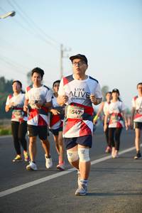 BIB: 6547
                            <button type="button" onclick="openModal(6461192)" class="btn btn-primary btn-sm float-right btn-popup" data-toggle="modal" data-target=".modal-high-quality">
                        <i class="fas fa-shopping-cart"></i> Add to Cart
                    </button>
                                            <button type="button" onclick="isThisMe(6461192, true)" class="btn btn-success btn-sm float-right btn-popup btn-isme hidden" data-toggle="tooltip" data-placement="bottom" title="นี่คือรูปของคุณใช่ไหม คลิกที่นี่เพื่อเอาเข้าอัลบั้ม">
                        <i class="fas fa-plus"></i> Add to album
                    </button>
                    <button type="button" onclick="isThisMe(6461192, false)" class="btn btn-warning btn-sm float-right btn-popup btn-isnotme hidden">
                        <i class="fas fa-ban"></i> Remove from album
                    </button>