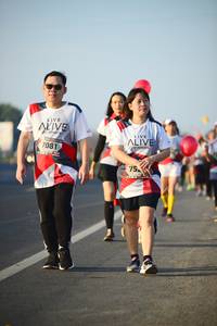 BIB: 7081
                            <button type="button" onclick="openModal(6464720)" class="btn btn-primary btn-sm float-right btn-popup" data-toggle="modal" data-target=".modal-high-quality">
                        <i class="fas fa-shopping-cart"></i> Add to Cart
                    </button>
                                            <button type="button" onclick="isThisMe(6464720, true)" class="btn btn-success btn-sm float-right btn-popup btn-isme hidden" data-toggle="tooltip" data-placement="bottom" title="นี่คือรูปของคุณใช่ไหม คลิกที่นี่เพื่อเอาเข้าอัลบั้ม">
                        <i class="fas fa-plus"></i> Add to album
                    </button>
                    <button type="button" onclick="isThisMe(6464720, false)" class="btn btn-warning btn-sm float-right btn-popup btn-isnotme hidden">
                        <i class="fas fa-ban"></i> Remove from album
                    </button>