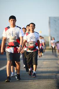 BIB: 6984, 6811
                            <button type="button" onclick="openModal(6464395)" class="btn btn-primary btn-sm float-right btn-popup" data-toggle="modal" data-target=".modal-high-quality">
                        <i class="fas fa-shopping-cart"></i> Add to Cart
                    </button>
                                            <button type="button" onclick="isThisMe(6464395, true)" class="btn btn-success btn-sm float-right btn-popup btn-isme hidden" data-toggle="tooltip" data-placement="bottom" title="นี่คือรูปของคุณใช่ไหม คลิกที่นี่เพื่อเอาเข้าอัลบั้ม">
                        <i class="fas fa-plus"></i> Add to album
                    </button>
                    <button type="button" onclick="isThisMe(6464395, false)" class="btn btn-warning btn-sm float-right btn-popup btn-isnotme hidden">
                        <i class="fas fa-ban"></i> Remove from album
                    </button>