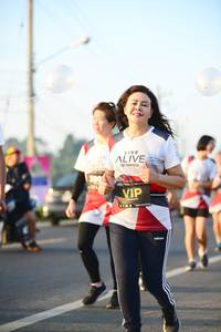 BIB: 390
                            <button type="button" onclick="openModal(6460603)" class="btn btn-primary btn-sm float-right btn-popup" data-toggle="modal" data-target=".modal-high-quality">
                        <i class="fas fa-shopping-cart"></i> Add to Cart
                    </button>
                                            <button type="button" onclick="isThisMe(6460603, true)" class="btn btn-success btn-sm float-right btn-popup btn-isme hidden" data-toggle="tooltip" data-placement="bottom" title="นี่คือรูปของคุณใช่ไหม คลิกที่นี่เพื่อเอาเข้าอัลบั้ม">
                        <i class="fas fa-plus"></i> Add to album
                    </button>
                    <button type="button" onclick="isThisMe(6460603, false)" class="btn btn-warning btn-sm float-right btn-popup btn-isnotme hidden">
                        <i class="fas fa-ban"></i> Remove from album
                    </button>