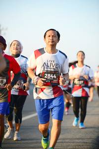 BIB: 2844, 128
                            <button type="button" onclick="openModal(6459815)" class="btn btn-primary btn-sm float-right btn-popup" data-toggle="modal" data-target=".modal-high-quality">
                        <i class="fas fa-shopping-cart"></i> Add to Cart
                    </button>
                                            <button type="button" onclick="isThisMe(6459815, true)" class="btn btn-success btn-sm float-right btn-popup btn-isme hidden" data-toggle="tooltip" data-placement="bottom" title="นี่คือรูปของคุณใช่ไหม คลิกที่นี่เพื่อเอาเข้าอัลบั้ม">
                        <i class="fas fa-plus"></i> Add to album
                    </button>
                    <button type="button" onclick="isThisMe(6459815, false)" class="btn btn-warning btn-sm float-right btn-popup btn-isnotme hidden">
                        <i class="fas fa-ban"></i> Remove from album
                    </button>