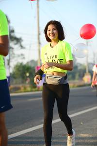 BIB: 
                            <button type="button" onclick="openModal(6462122)" class="btn btn-primary btn-sm float-right btn-popup" data-toggle="modal" data-target=".modal-high-quality">
                        <i class="fas fa-shopping-cart"></i> Add to Cart
                    </button>
                                            <button type="button" onclick="isThisMe(6462122, true)" class="btn btn-success btn-sm float-right btn-popup btn-isme hidden" data-toggle="tooltip" data-placement="bottom" title="นี่คือรูปของคุณใช่ไหม คลิกที่นี่เพื่อเอาเข้าอัลบั้ม">
                        <i class="fas fa-plus"></i> Add to album
                    </button>
                    <button type="button" onclick="isThisMe(6462122, false)" class="btn btn-warning btn-sm float-right btn-popup btn-isnotme hidden">
                        <i class="fas fa-ban"></i> Remove from album
                    </button>