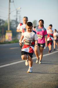 BIB: 6402, 6048
                            <button type="button" onclick="openModal(6462471)" class="btn btn-primary btn-sm float-right btn-popup" data-toggle="modal" data-target=".modal-high-quality">
                        <i class="fas fa-shopping-cart"></i> Add to Cart
                    </button>
                                            <button type="button" onclick="isThisMe(6462471, true)" class="btn btn-success btn-sm float-right btn-popup btn-isme hidden" data-toggle="tooltip" data-placement="bottom" title="นี่คือรูปของคุณใช่ไหม คลิกที่นี่เพื่อเอาเข้าอัลบั้ม">
                        <i class="fas fa-plus"></i> Add to album
                    </button>
                    <button type="button" onclick="isThisMe(6462471, false)" class="btn btn-warning btn-sm float-right btn-popup btn-isnotme hidden">
                        <i class="fas fa-ban"></i> Remove from album
                    </button>