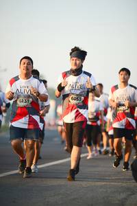 BIB: 6053, 6131
                            <button type="button" onclick="openModal(6458767)" class="btn btn-primary btn-sm float-right btn-popup" data-toggle="modal" data-target=".modal-high-quality">
                        <i class="fas fa-shopping-cart"></i> Add to Cart
                    </button>
                                            <button type="button" onclick="isThisMe(6458767, true)" class="btn btn-success btn-sm float-right btn-popup btn-isme hidden" data-toggle="tooltip" data-placement="bottom" title="นี่คือรูปของคุณใช่ไหม คลิกที่นี่เพื่อเอาเข้าอัลบั้ม">
                        <i class="fas fa-plus"></i> Add to album
                    </button>
                    <button type="button" onclick="isThisMe(6458767, false)" class="btn btn-warning btn-sm float-right btn-popup btn-isnotme hidden">
                        <i class="fas fa-ban"></i> Remove from album
                    </button>