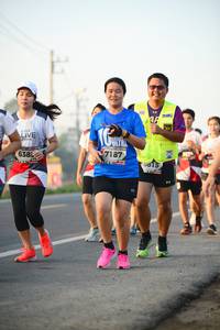 BIB: 7187, 6385, 044
                            <button type="button" onclick="openModal(6458087)" class="btn btn-primary btn-sm float-right btn-popup" data-toggle="modal" data-target=".modal-high-quality">
                        <i class="fas fa-shopping-cart"></i> Add to Cart
                    </button>
                                            <button type="button" onclick="isThisMe(6458087, true)" class="btn btn-success btn-sm float-right btn-popup btn-isme hidden" data-toggle="tooltip" data-placement="bottom" title="นี่คือรูปของคุณใช่ไหม คลิกที่นี่เพื่อเอาเข้าอัลบั้ม">
                        <i class="fas fa-plus"></i> Add to album
                    </button>
                    <button type="button" onclick="isThisMe(6458087, false)" class="btn btn-warning btn-sm float-right btn-popup btn-isnotme hidden">
                        <i class="fas fa-ban"></i> Remove from album
                    </button>