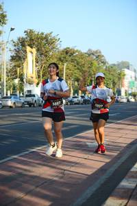 BIB: 3887, 3807
                            <button type="button" onclick="openModal(6465121)" class="btn btn-primary btn-sm float-right btn-popup" data-toggle="modal" data-target=".modal-high-quality">
                        <i class="fas fa-shopping-cart"></i> Add to Cart
                    </button>
                                            <button type="button" onclick="isThisMe(6465121, true)" class="btn btn-success btn-sm float-right btn-popup btn-isme hidden" data-toggle="tooltip" data-placement="bottom" title="นี่คือรูปของคุณใช่ไหม คลิกที่นี่เพื่อเอาเข้าอัลบั้ม">
                        <i class="fas fa-plus"></i> Add to album
                    </button>
                    <button type="button" onclick="isThisMe(6465121, false)" class="btn btn-warning btn-sm float-right btn-popup btn-isnotme hidden">
                        <i class="fas fa-ban"></i> Remove from album
                    </button>