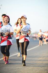 BIB: 7215, 752
                            <button type="button" onclick="openModal(6462051)" class="btn btn-primary btn-sm float-right btn-popup" data-toggle="modal" data-target=".modal-high-quality">
                        <i class="fas fa-shopping-cart"></i> Add to Cart
                    </button>
                                            <button type="button" onclick="isThisMe(6462051, true)" class="btn btn-success btn-sm float-right btn-popup btn-isme hidden" data-toggle="tooltip" data-placement="bottom" title="นี่คือรูปของคุณใช่ไหม คลิกที่นี่เพื่อเอาเข้าอัลบั้ม">
                        <i class="fas fa-plus"></i> Add to album
                    </button>
                    <button type="button" onclick="isThisMe(6462051, false)" class="btn btn-warning btn-sm float-right btn-popup btn-isnotme hidden">
                        <i class="fas fa-ban"></i> Remove from album
                    </button>