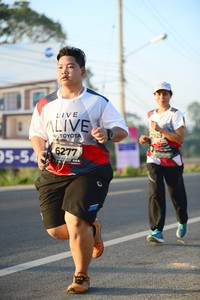 BIB: 929, 6277
                            <button type="button" onclick="openModal(6462466)" class="btn btn-primary btn-sm float-right btn-popup" data-toggle="modal" data-target=".modal-high-quality">
                        <i class="fas fa-shopping-cart"></i> Add to Cart
                    </button>
                                            <button type="button" onclick="isThisMe(6462466, true)" class="btn btn-success btn-sm float-right btn-popup btn-isme hidden" data-toggle="tooltip" data-placement="bottom" title="นี่คือรูปของคุณใช่ไหม คลิกที่นี่เพื่อเอาเข้าอัลบั้ม">
                        <i class="fas fa-plus"></i> Add to album
                    </button>
                    <button type="button" onclick="isThisMe(6462466, false)" class="btn btn-warning btn-sm float-right btn-popup btn-isnotme hidden">
                        <i class="fas fa-ban"></i> Remove from album
                    </button>