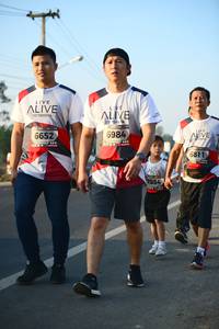 BIB: 6984, 6652, 6811, 7554
                            <button type="button" onclick="openModal(6464407)" class="btn btn-primary btn-sm float-right btn-popup" data-toggle="modal" data-target=".modal-high-quality">
                        <i class="fas fa-shopping-cart"></i> Add to Cart
                    </button>
                                            <button type="button" onclick="isThisMe(6464407, true)" class="btn btn-success btn-sm float-right btn-popup btn-isme hidden" data-toggle="tooltip" data-placement="bottom" title="นี่คือรูปของคุณใช่ไหม คลิกที่นี่เพื่อเอาเข้าอัลบั้ม">
                        <i class="fas fa-plus"></i> Add to album
                    </button>
                    <button type="button" onclick="isThisMe(6464407, false)" class="btn btn-warning btn-sm float-right btn-popup btn-isnotme hidden">
                        <i class="fas fa-ban"></i> Remove from album
                    </button>