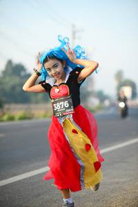 BIB: 3876, 128
                            <button type="button" onclick="openModal(6462448)" class="btn btn-primary btn-sm float-right btn-popup" data-toggle="modal" data-target=".modal-high-quality">
                        <i class="fas fa-shopping-cart"></i> Add to Cart
                    </button>
                                            <button type="button" onclick="isThisMe(6462448, true)" class="btn btn-success btn-sm float-right btn-popup btn-isme hidden" data-toggle="tooltip" data-placement="bottom" title="นี่คือรูปของคุณใช่ไหม คลิกที่นี่เพื่อเอาเข้าอัลบั้ม">
                        <i class="fas fa-plus"></i> Add to album
                    </button>
                    <button type="button" onclick="isThisMe(6462448, false)" class="btn btn-warning btn-sm float-right btn-popup btn-isnotme hidden">
                        <i class="fas fa-ban"></i> Remove from album
                    </button>