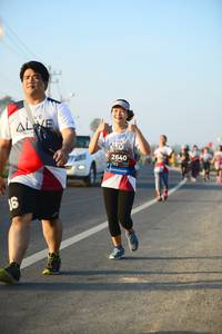 BIB: 2640
                            <button type="button" onclick="openModal(6464566)" class="btn btn-primary btn-sm float-right btn-popup" data-toggle="modal" data-target=".modal-high-quality">
                        <i class="fas fa-shopping-cart"></i> Add to Cart
                    </button>
                                            <button type="button" onclick="isThisMe(6464566, true)" class="btn btn-success btn-sm float-right btn-popup btn-isme hidden" data-toggle="tooltip" data-placement="bottom" title="นี่คือรูปของคุณใช่ไหม คลิกที่นี่เพื่อเอาเข้าอัลบั้ม">
                        <i class="fas fa-plus"></i> Add to album
                    </button>
                    <button type="button" onclick="isThisMe(6464566, false)" class="btn btn-warning btn-sm float-right btn-popup btn-isnotme hidden">
                        <i class="fas fa-ban"></i> Remove from album
                    </button>