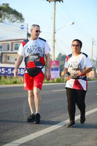 BIB: 3780, 390, 5438
                            <button type="button" onclick="openModal(6464766)" class="btn btn-primary btn-sm float-right btn-popup" data-toggle="modal" data-target=".modal-high-quality">
                        <i class="fas fa-shopping-cart"></i> Add to Cart
                    </button>
                                            <button type="button" onclick="isThisMe(6464766, true)" class="btn btn-success btn-sm float-right btn-popup btn-isme hidden" data-toggle="tooltip" data-placement="bottom" title="นี่คือรูปของคุณใช่ไหม คลิกที่นี่เพื่อเอาเข้าอัลบั้ม">
                        <i class="fas fa-plus"></i> Add to album
                    </button>
                    <button type="button" onclick="isThisMe(6464766, false)" class="btn btn-warning btn-sm float-right btn-popup btn-isnotme hidden">
                        <i class="fas fa-ban"></i> Remove from album
                    </button>